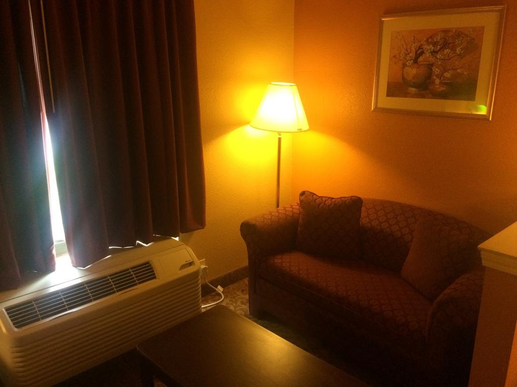 Luxury Suites Ferry Pass Phòng bức ảnh